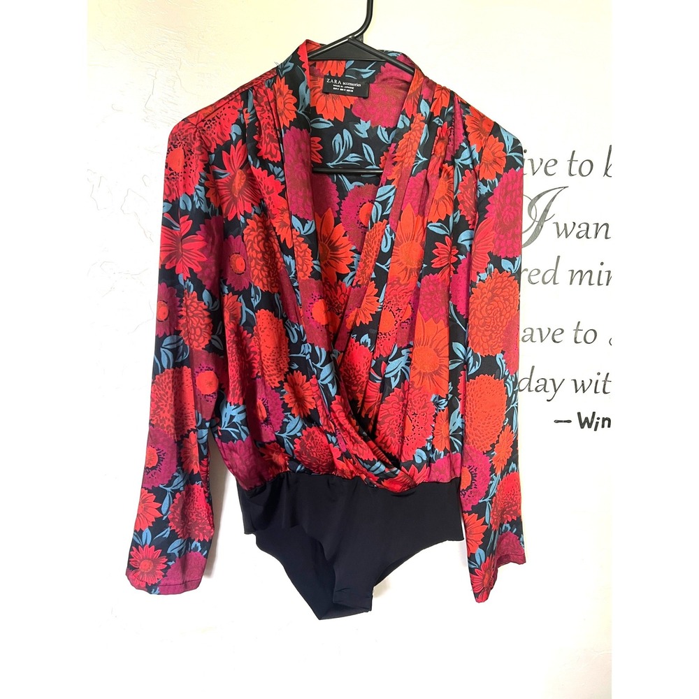 Zara Accessories Floral Surplice Bodysuit Red Long Sleeve Small Dark‎ Romantic